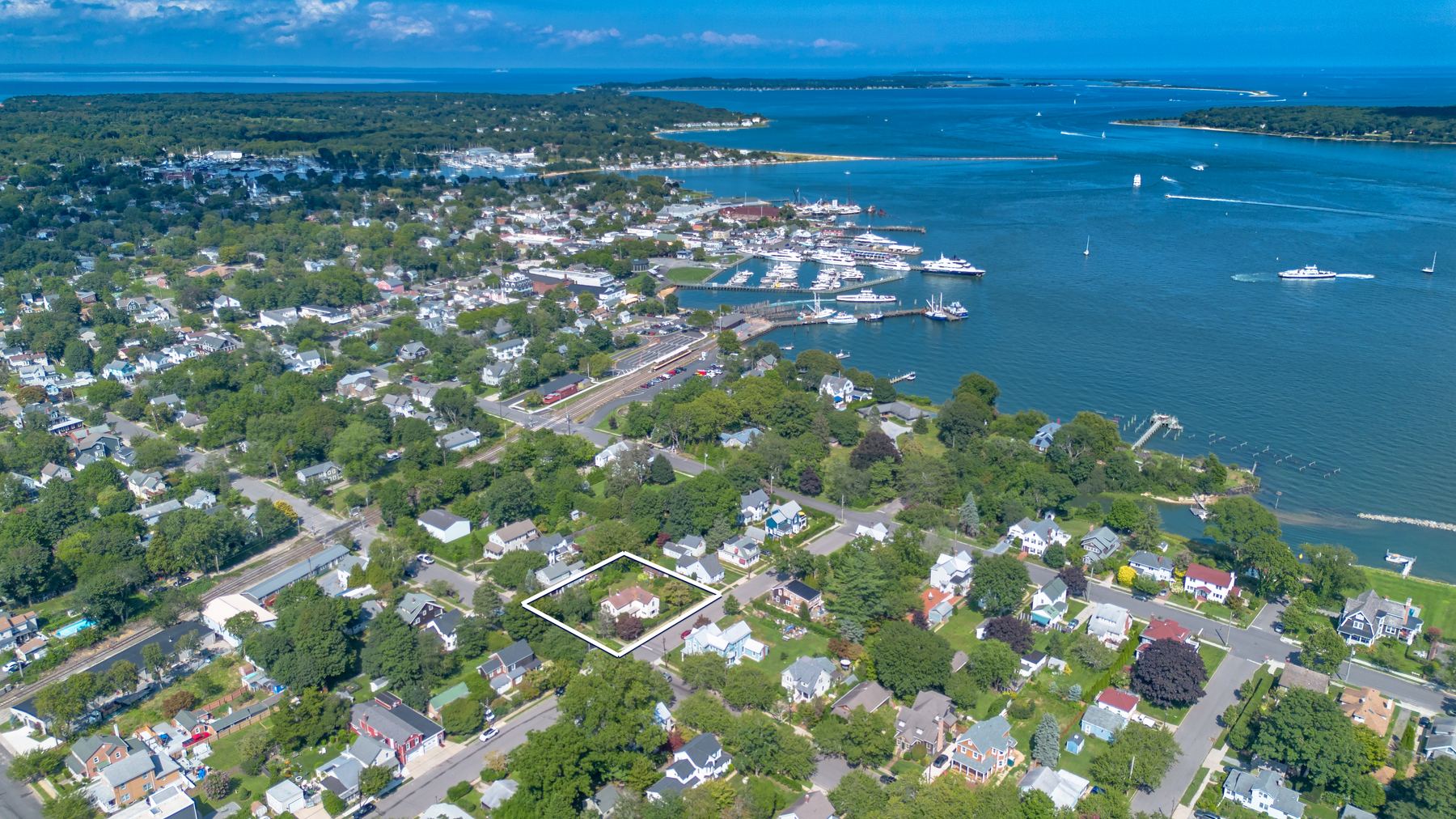 402 5th Street, Greenport, from the air